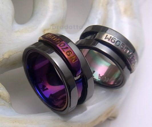 ブラックチタン結婚指輪